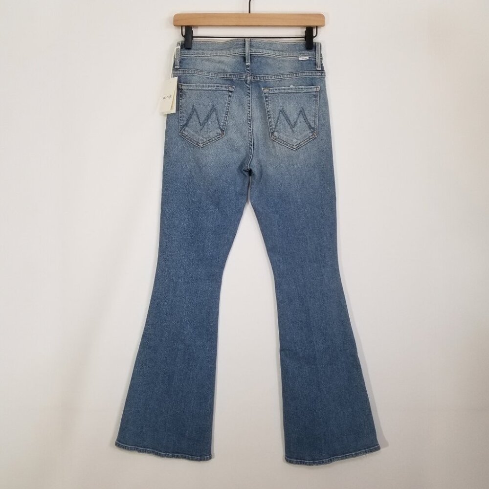 NWT Mother Denim The Weekender Flare Stretch Jeans in Shoot To Thrill 26, 27 - Picture 7 of 16